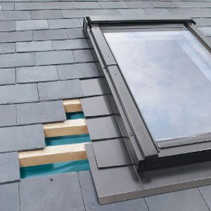ELV/09 Fakro Single Flashing For Slate Up To 8mm Thick - 94cm x 140cm